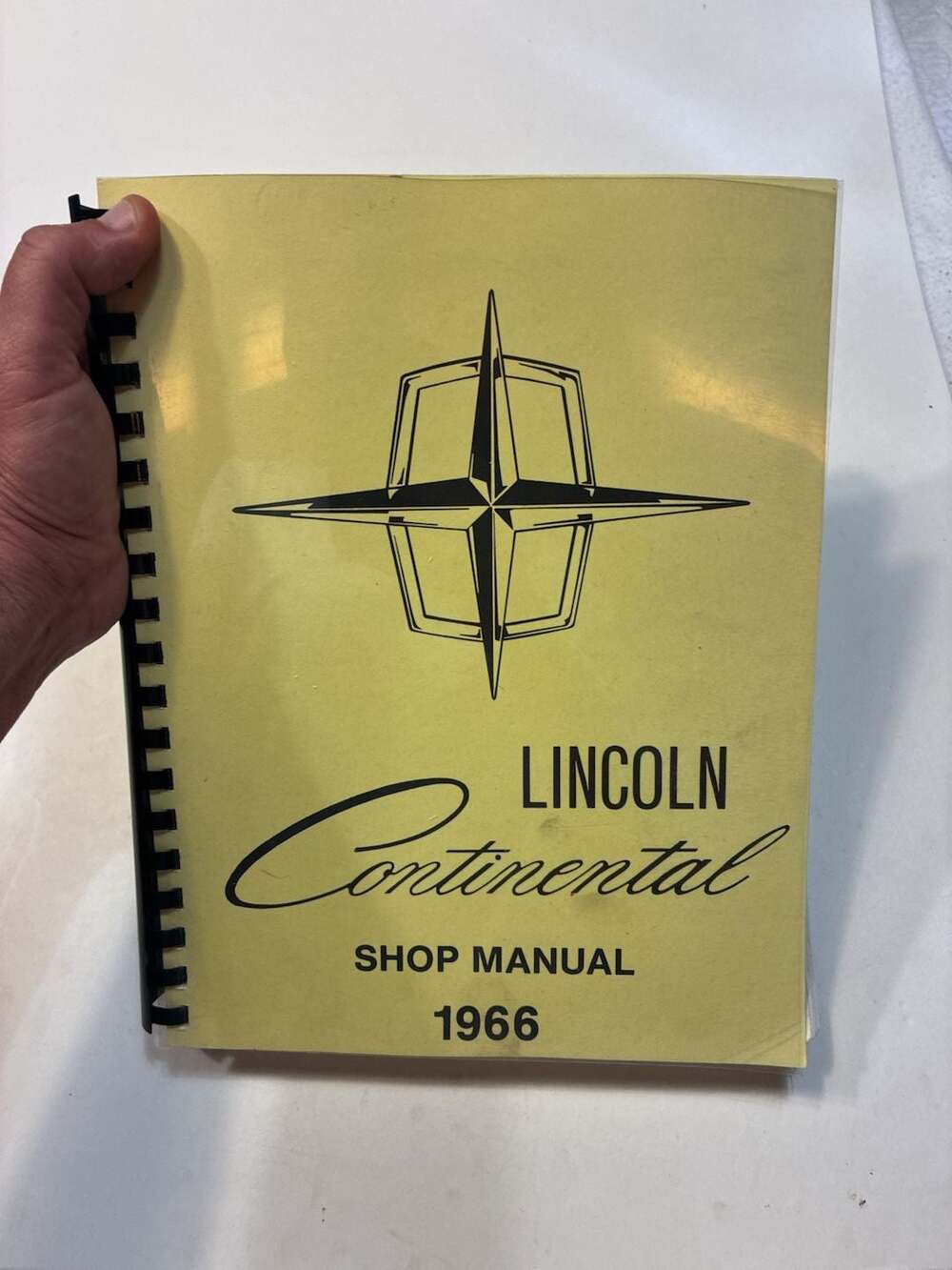 1966 Lincoln Continental Shop Manual (Reproduction)